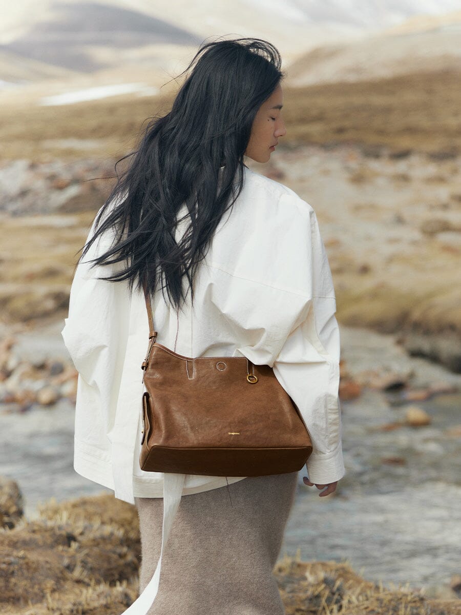 Medium Yore Hobo Bag - Image 2